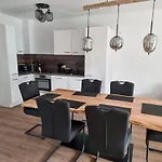 Breitenbergerhof 아파트 프론텐