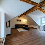Breitenbergerhof 아파트 프론텐
